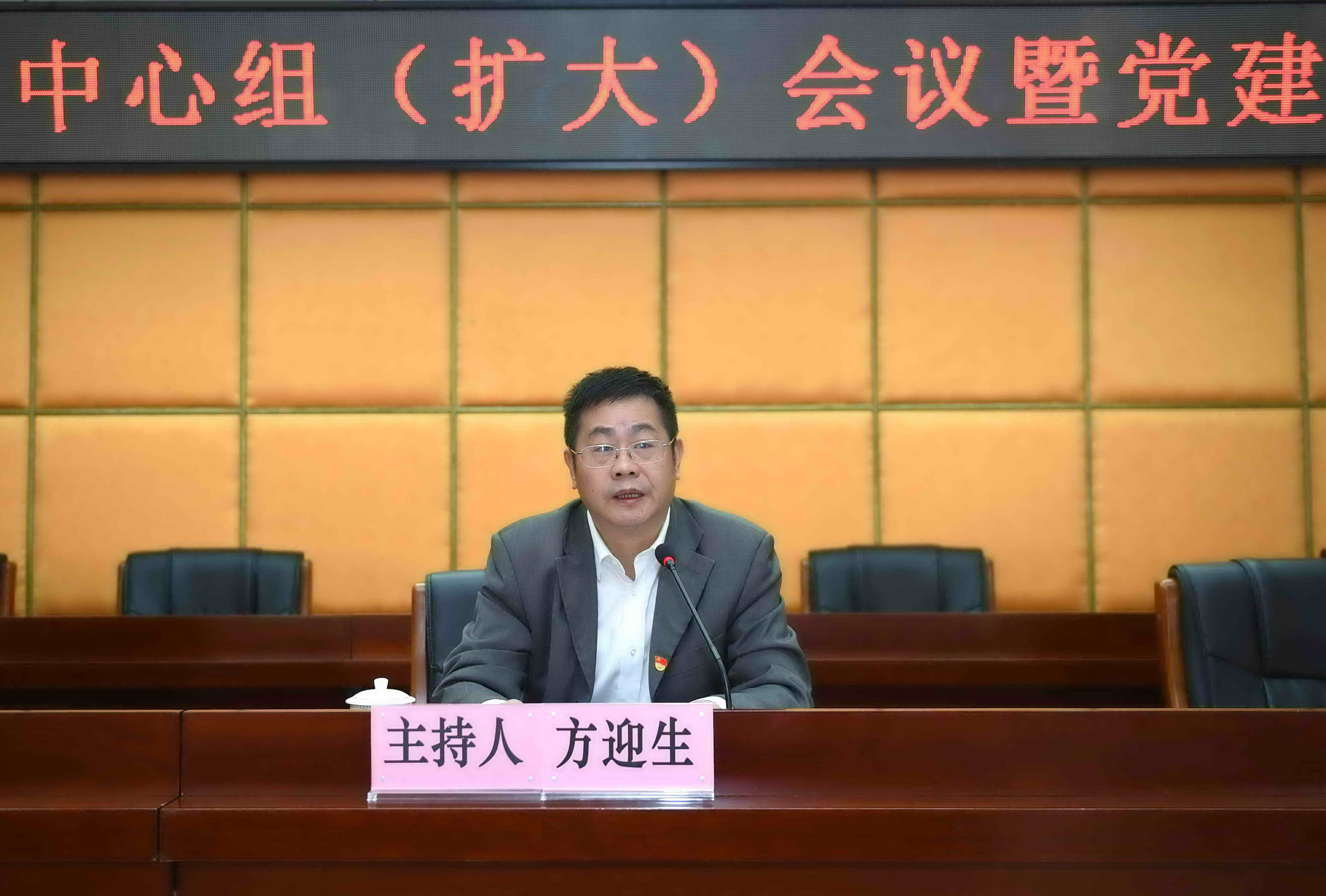 DSC_4229-2.jpg DSC_4229-2.jpg