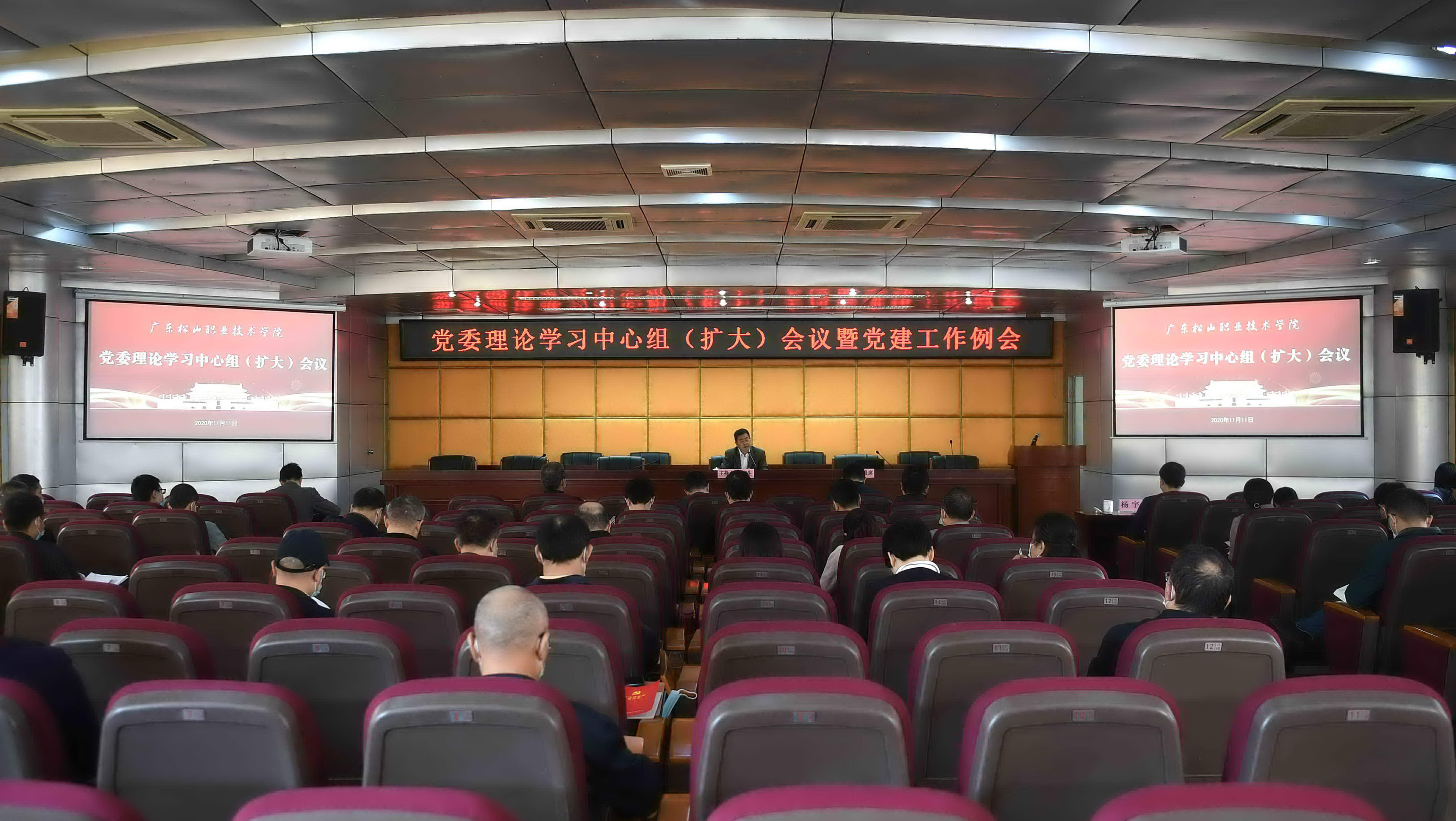 DSC_4215-1.jpg DSC_4215-1.jpg