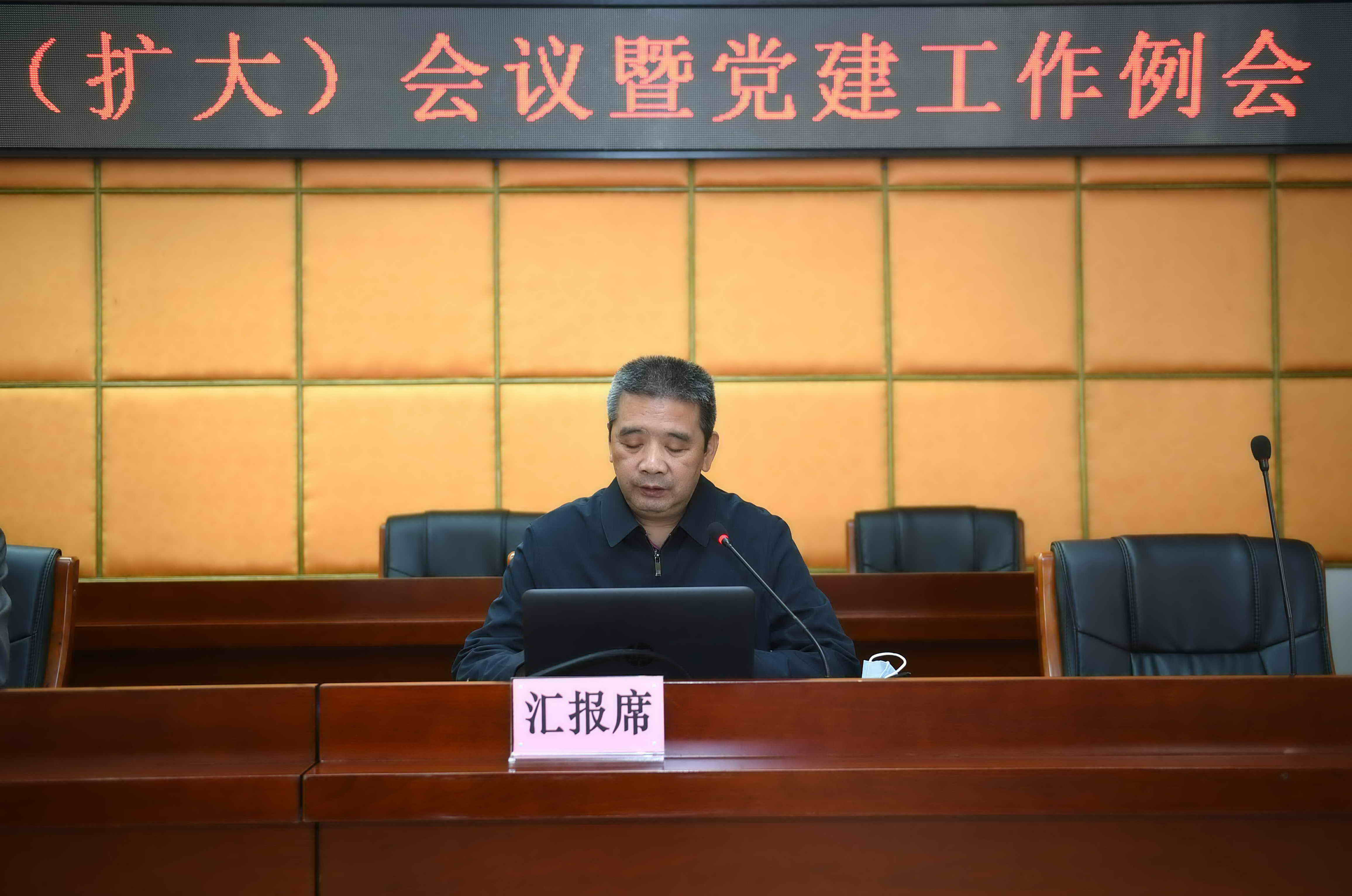 DSC_4252.jpg DSC_4252.jpg